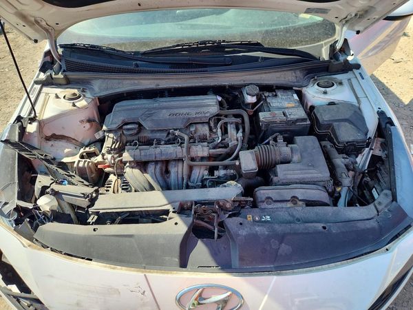 2021 HYUNDAI ELANTRA SEL w/ Convenience Pkg