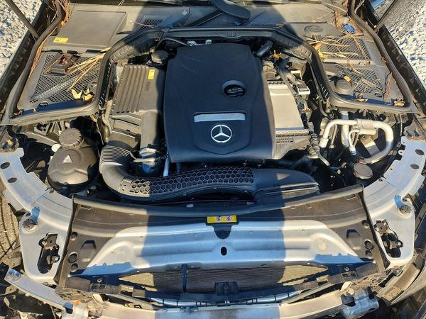 2016 MERCEDES-BENZ C