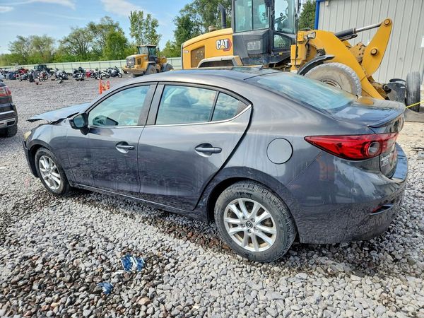2014 MAZDA 3