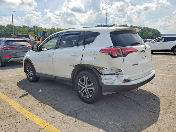 2017 TOYOTA RAV4 LE