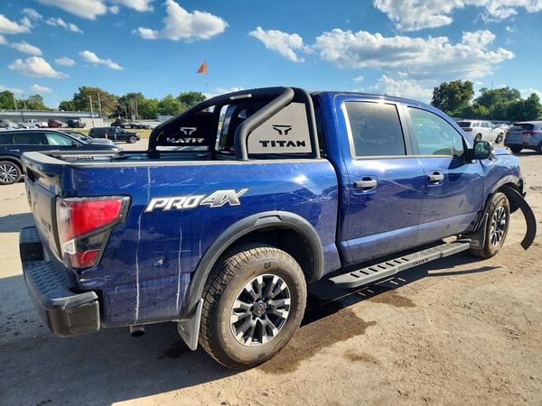 2021 NISSAN TITAN