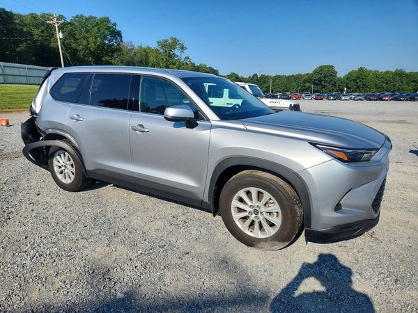 2026 TOYOTA GRAND HIGHLANDER