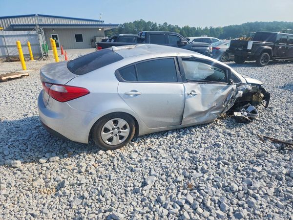 2016 KIA FORTE