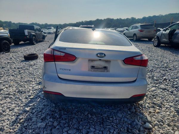 2016 KIA FORTE