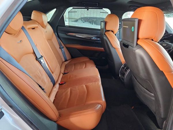 2017 CADILLAC CT6