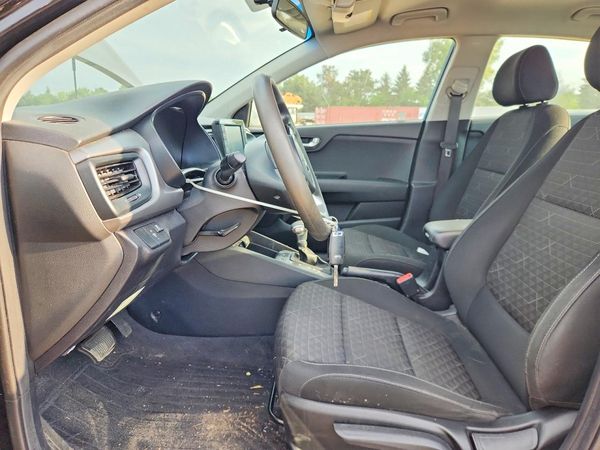 2019 KIA RIO