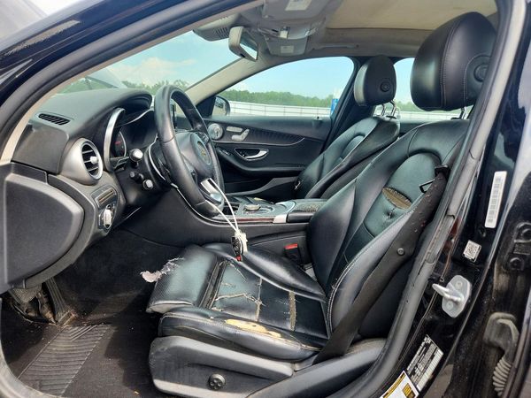 2017 MERCEDES-BENZ C C300-4M