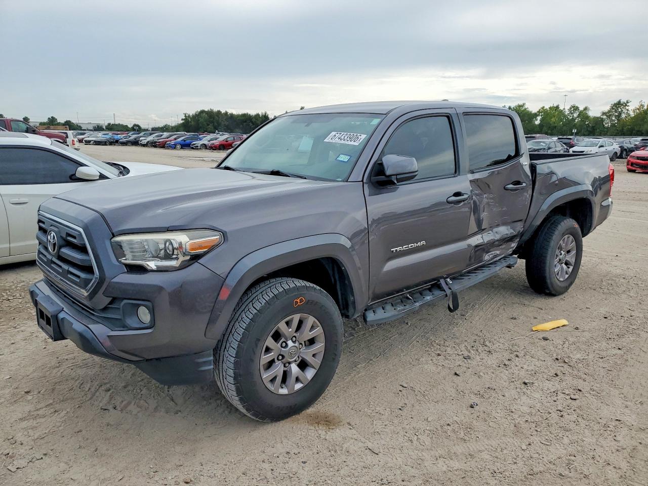 2017 TOYOTA TACOMA