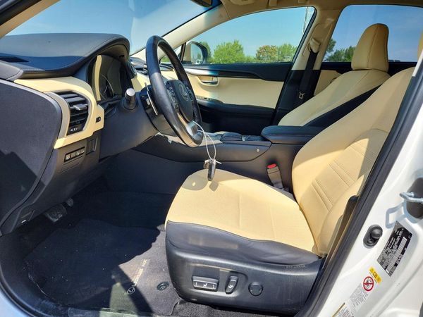 2019 LEXUS NX 300H Luxury