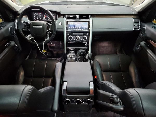 2019 LAND ROVER DISCOVERY