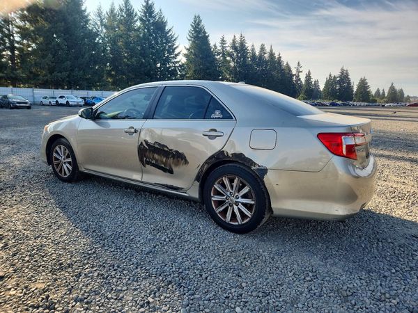 2013 TOYOTA CAMRY