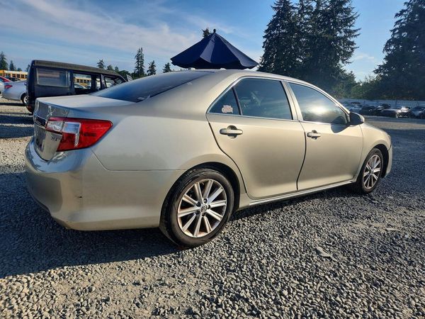2013 TOYOTA CAMRY
