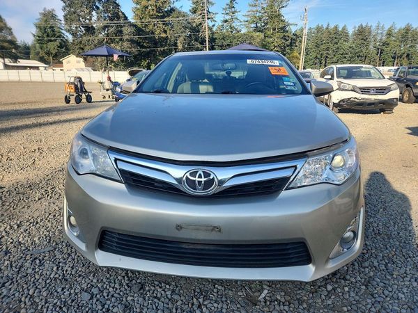 2013 TOYOTA CAMRY