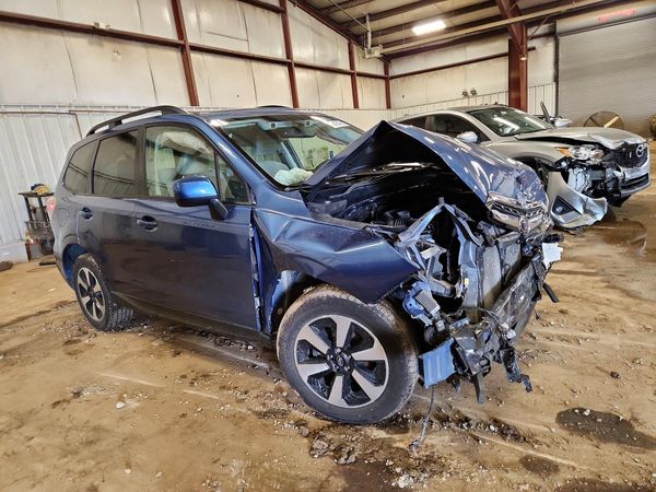 2018 SUBARU FORESTER Premium+ES