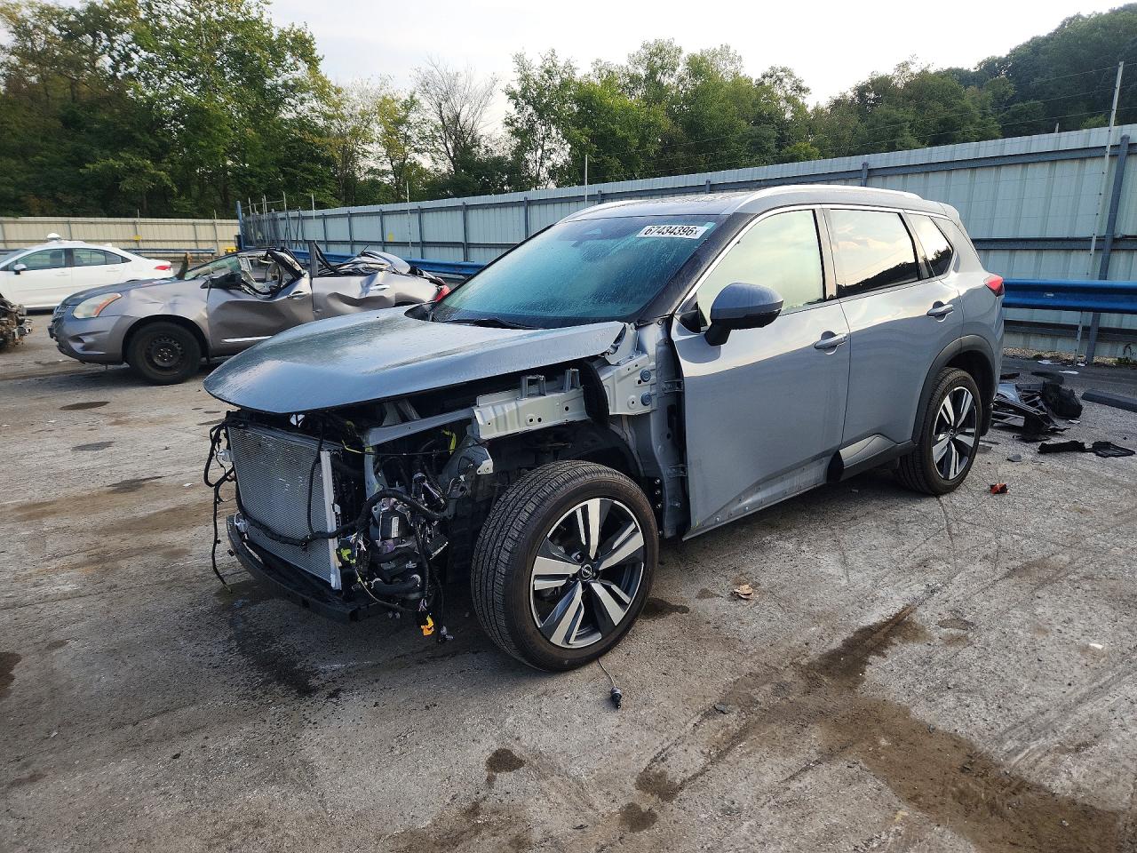 2024 NISSAN ROGUE SL