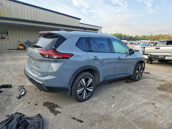 2024 NISSAN ROGUE SL