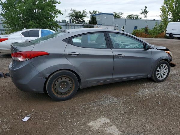 2012 HYUNDAI ELANTRA