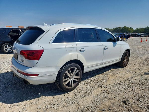 2015 AUDI Q7 Premium Plus