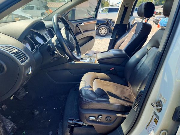 2015 AUDI Q7 Premium Plus