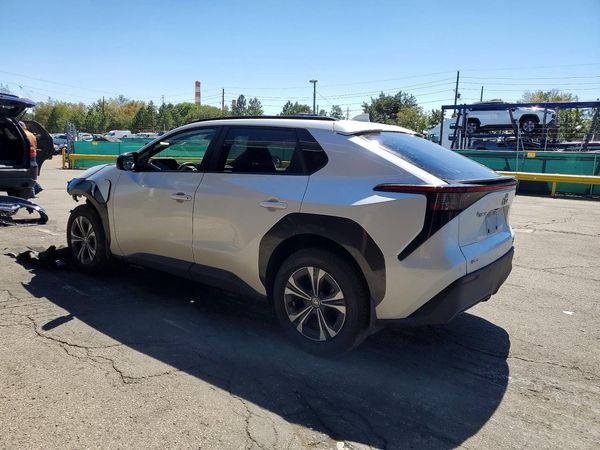 2025 TOYOTA BZ4X