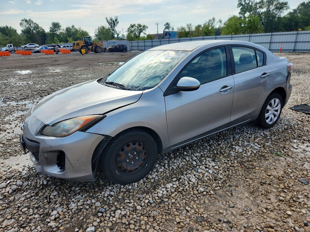 2013 MAZDA 3