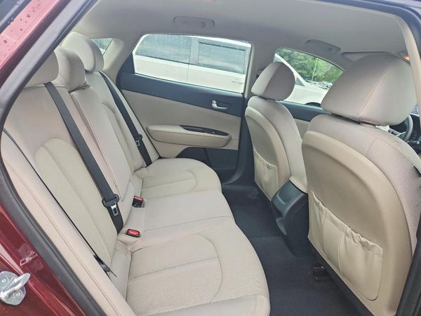 2016 KIA OPTIMA GL