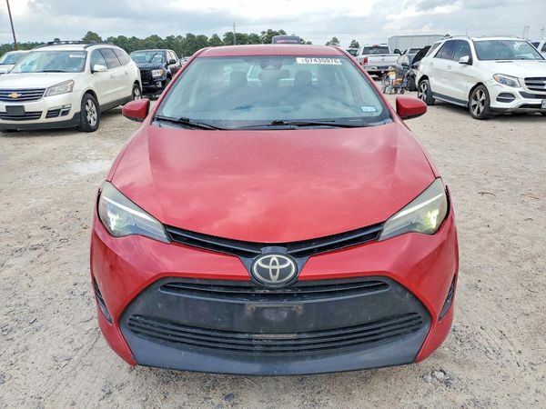 2017 TOYOTA COROLLA