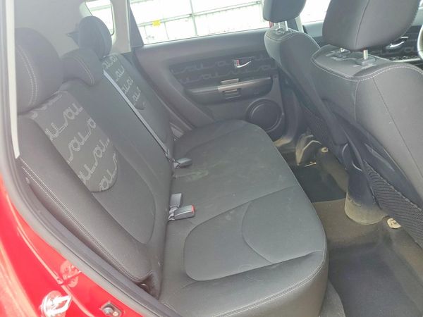 2012 KIA SOUL GL