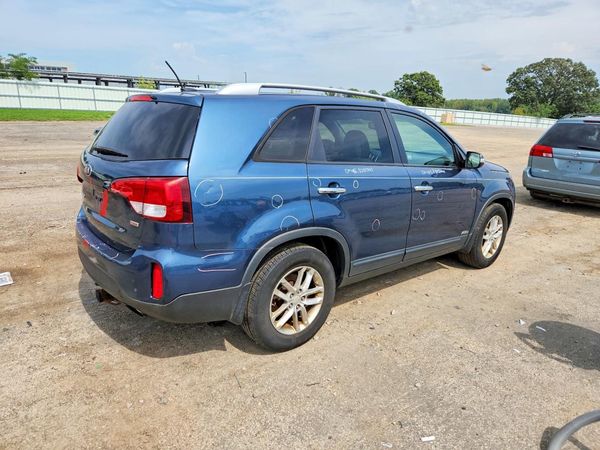2014 KIA SORENTO Base/ LX