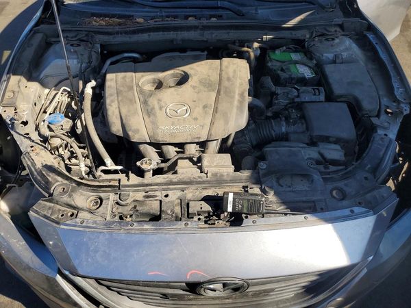 2014 MAZDA 3 Touring/GS