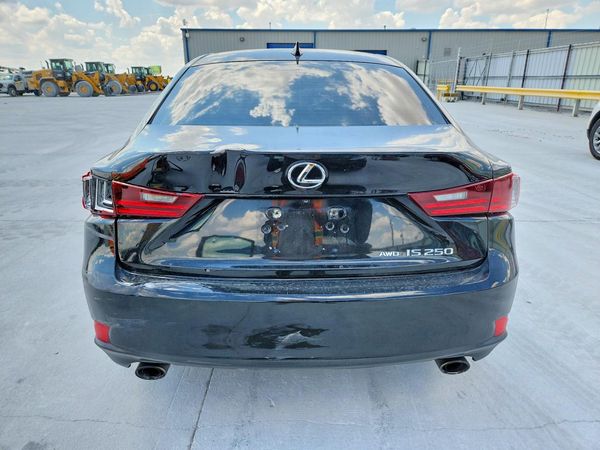 2014 LEXUS IS