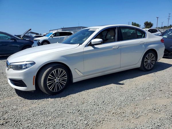 2019 BMW 530