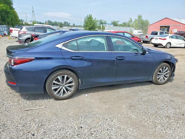 2019 LEXUS ES