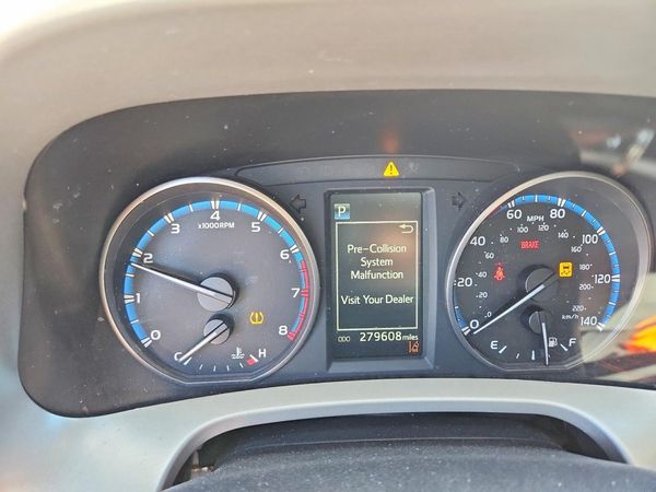 2017 TOYOTA RAV4