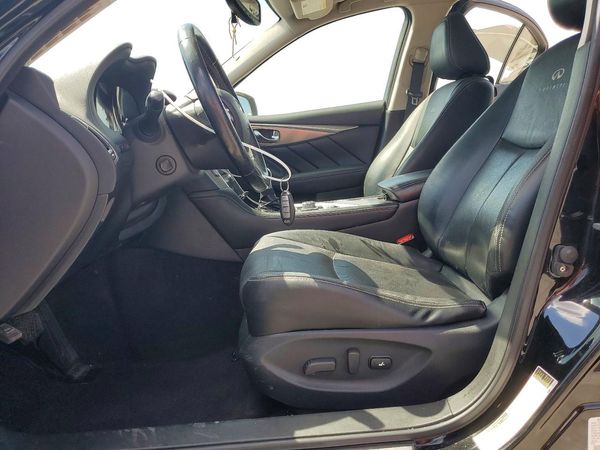 2014 INFINITI Q50