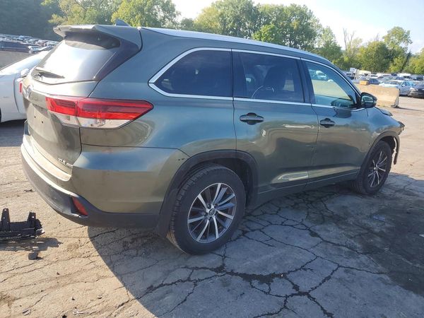 2018 TOYOTA HIGHLANDER