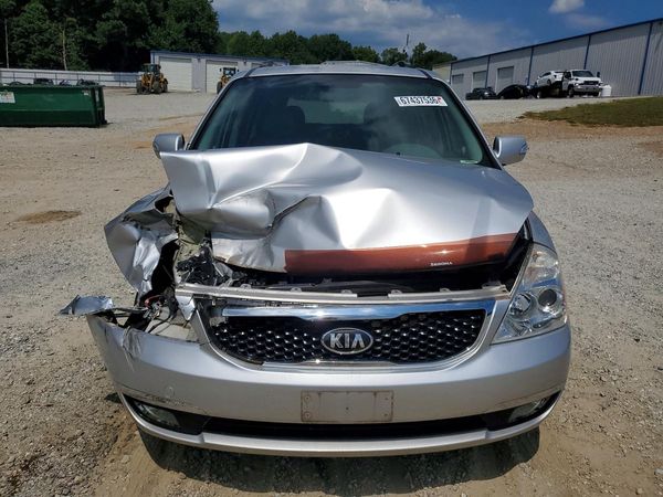 2014 KIA SEDONA GLS