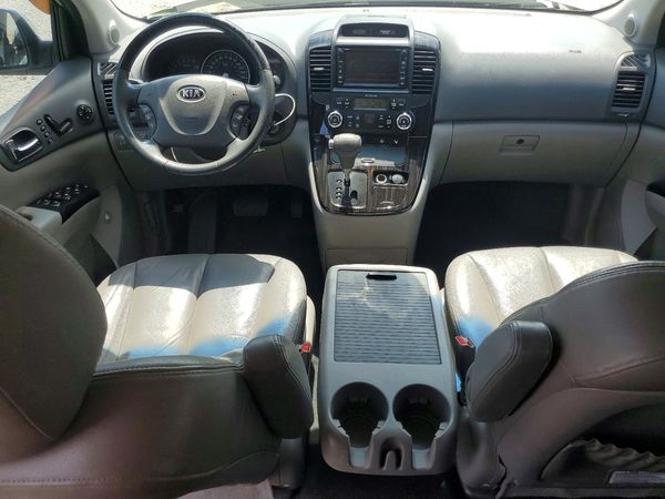 2014 KIA SEDONA GLS