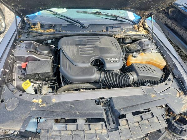 2021 DODGE CHALLENGER SXT — Engine bay