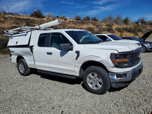 2025 FORD F150 XL — Passenger 3/4