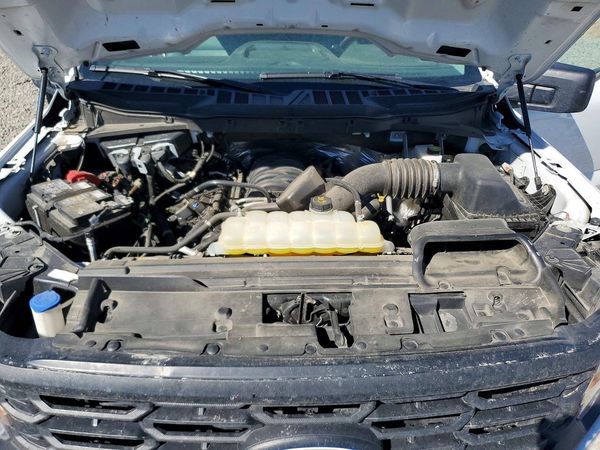 2025 FORD F150 XL — Engine bay