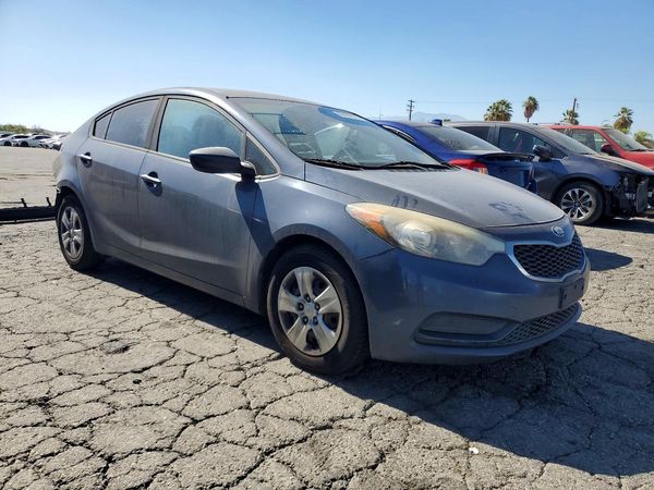 2016 KIA FORTE