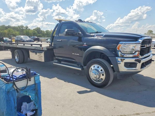 2019 RAM 5500 REG CAB CHASSIS