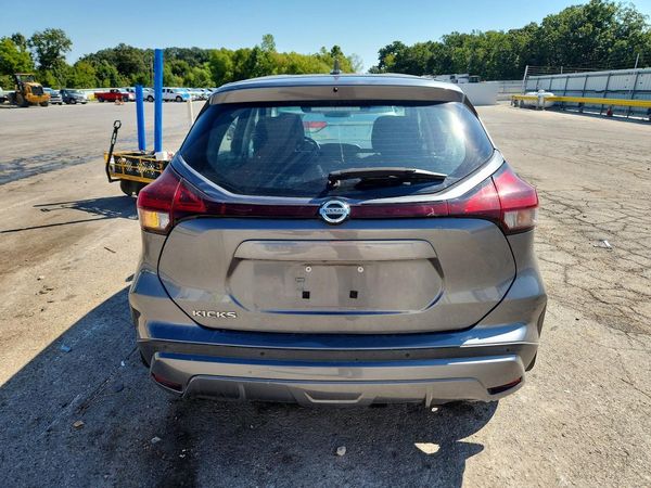 2021 NISSAN KICKS