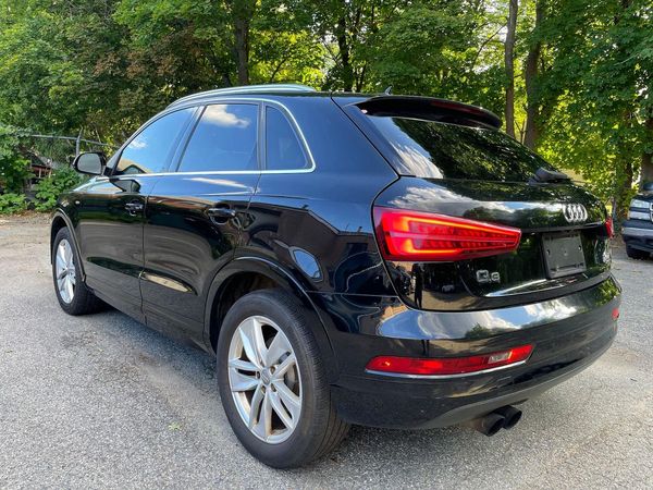 2018 AUDI Q3