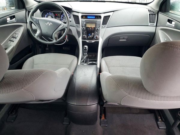 2013 HYUNDAI SONATA
