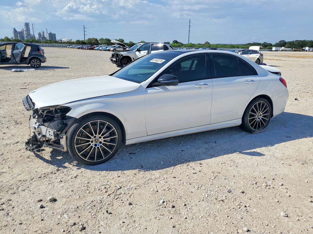 2020 MERCEDES-BENZ C-CLASS C300 — Front 3/4