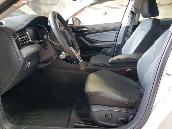 2026 VOLKSWAGEN JETTA SEL — DENT