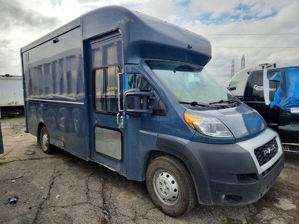 2022 RAM PROMASTER 3500 — Passenger 3/4