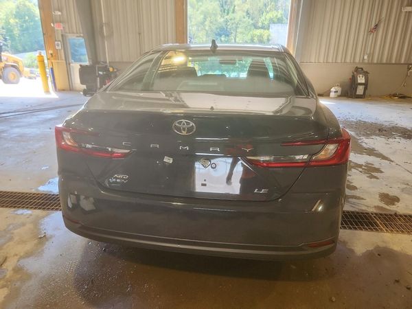 2026 TOYOTA CAMRY